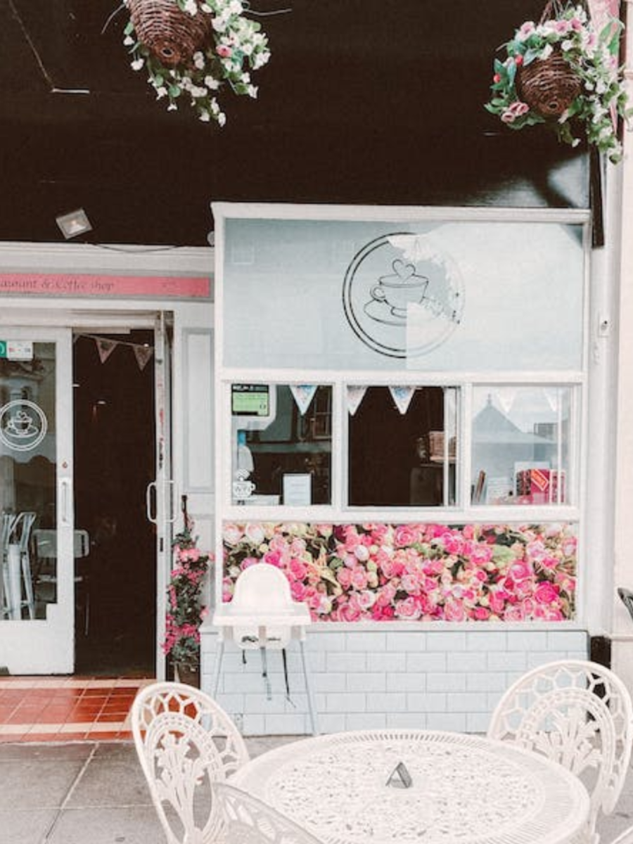 Paint And Relax 8 Art Cafes In Delhi Times Now