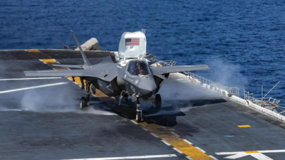 US directs navy aircrafts towards eastern Mediterranean amid Israel Hamas war