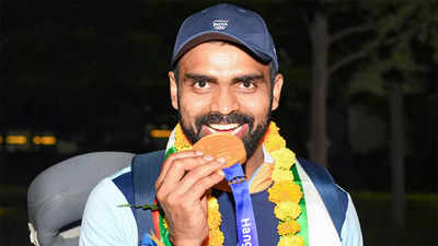 How the greed of 60 marks lured PR Sreejesh to hockey