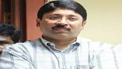 Online fraudsters steal Rs 99,999 from Dayanidhi Maran’s bank account