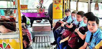 College Street: Kp’s Students’ Bus Ferries 30 Kids From Bagbazar To