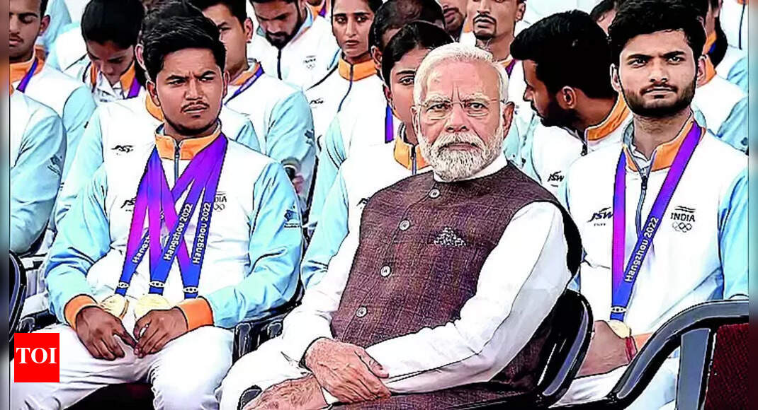 Ojas Deotale Modi Meets, Congratulates Ojas, Allots Seat Beside