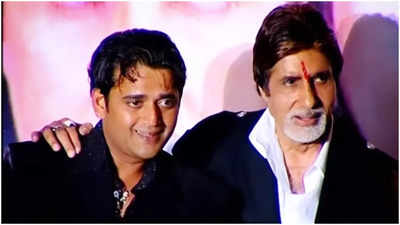 Amitabh Bachchan's 81 birthday; Ravi Kishan shares a throwback pic with the actor