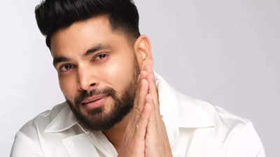 Khatron Ke Khiladi 13 contestant Shiv Thakare’s emotional letter for his mother; says “Aai I miss you so much but everything is fine over here”