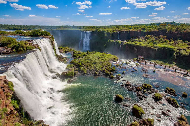 Iguazu Falls: Argentina and Brazil