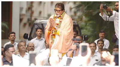 Amitabh Bachchan expresses his 'unending gratitude' for all the love and blessings he received on his birthday - See photo