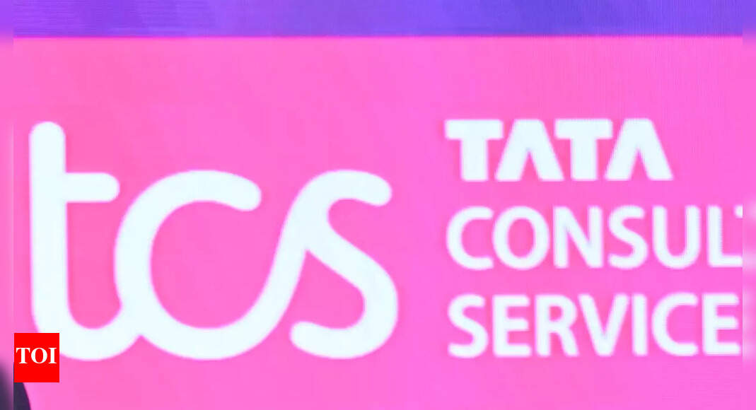 TCS’s headcount drops by 6,333 in September quarter – Times of India
