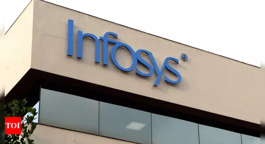 Infosys Q2 net profit rises 3.1% to Rs 6,215 crore; revises FY24 revenue forecast – Times of India