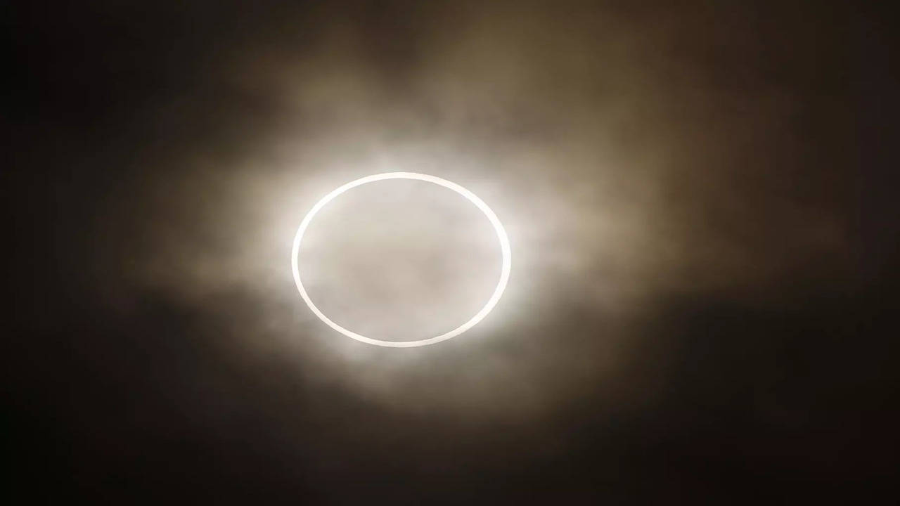 Stunning 'Ring of Fire' solar eclipse transfixes stargazers - October 17,  2023 | Reuters