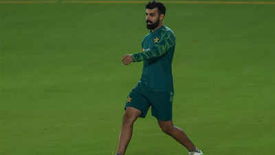 Old world charm: Pakistan spinners' spot bowling practice