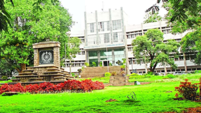 Bangalore University ups aid for staffer raising kid found on campus