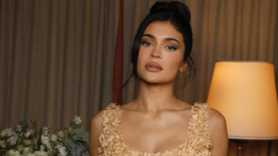 Kylie Jenner loses 1 million followers on Instagram after facing the backlash on her post supporting Israel