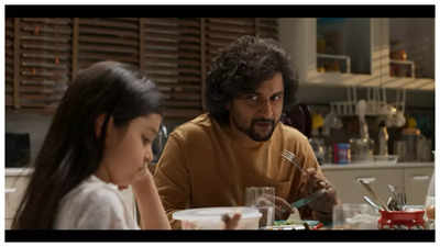 Nani's 'Hi Nanna' Malayalam teaser unveils heartwarming tale of father-daughter bond and romance