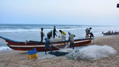 27 Indian fishermen held for alleged poaching in Sri Lanka's territorial waters