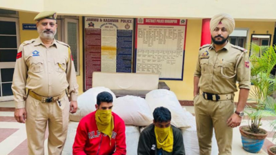 Udhampur Police nabs two narco-smugglers alongwith 239 Kgs of poppy straw