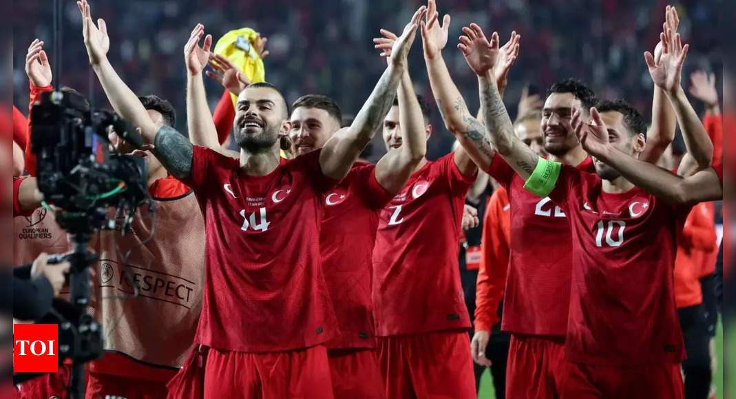 Euro 2024: Türkiye kvalificējās, pārliecinoši ar 4:0 uzvarot Latviju |  futbola ziņas