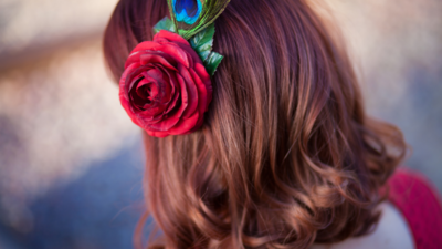 Flower hair clips to dress up your hair (May, 2024)