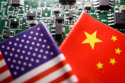 US to tighten curbs on China’s access to advanced chip tech