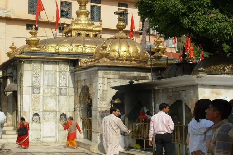Jwalamukhi Temple, Himachal Pradesh