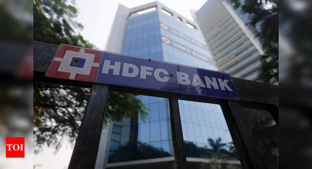 Hdfc Q2 Results Hdfc Bank Reports Q2 Net Profit At Rs 16811 Crore India Business News 3481