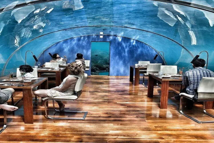 Ithaa Undersea Restaurant (Rangali Islands, Maldives)