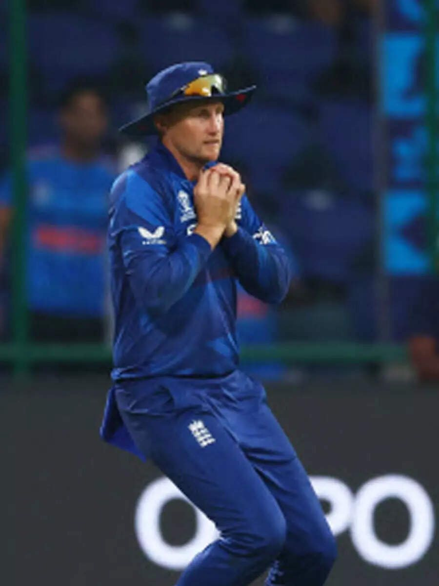 Top5 Most catches in a World Cup match by a nonwicketkeeper Times