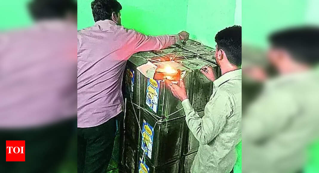 Quality Of Life Amc Destroys 1,300kg Of Expired Ghee Seized In Odhav