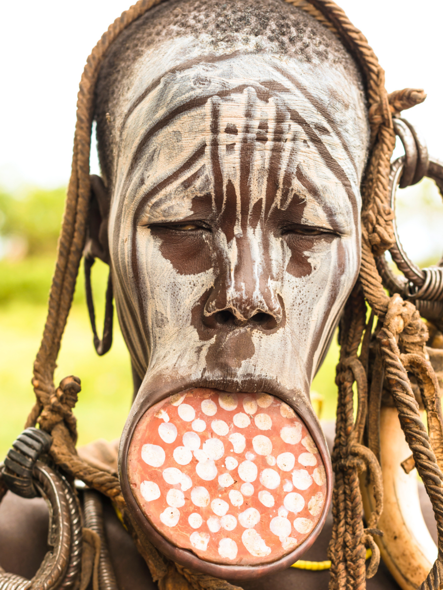 9 Remote tribes that have no contact with civilization - Vimarsana News