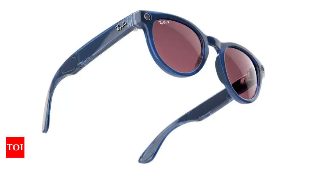 Ray-Ban Stories Smart Sunglasses Review | Popular Science