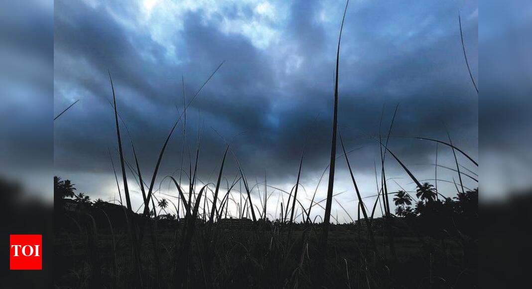 Cover of cloud insulates Goa from Oct heat | Goa News - Times of India