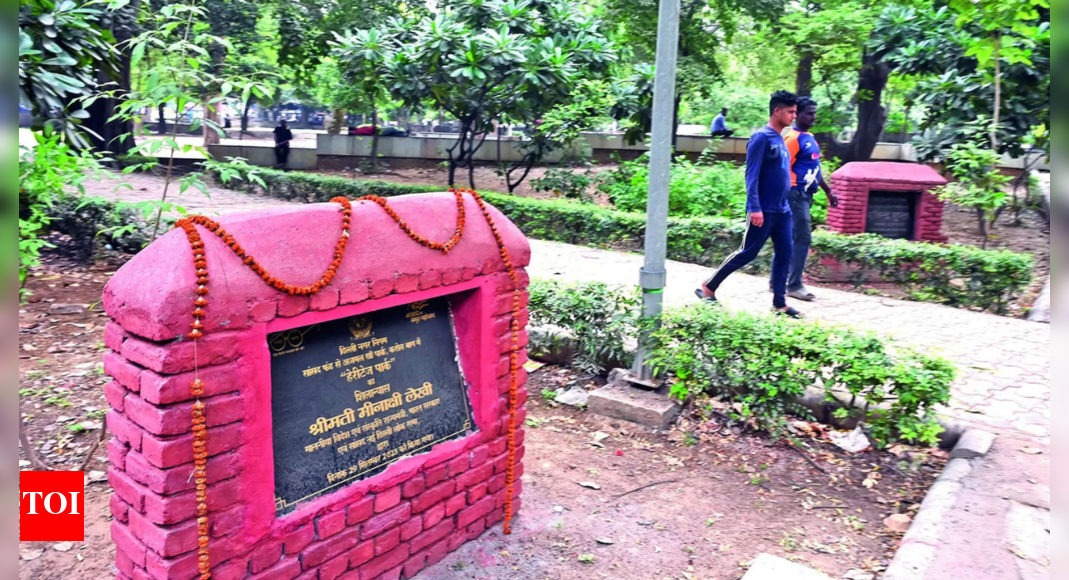 Replicas of 15 heritage sites to adorn Delhi's Karol Bagh park | Delhi