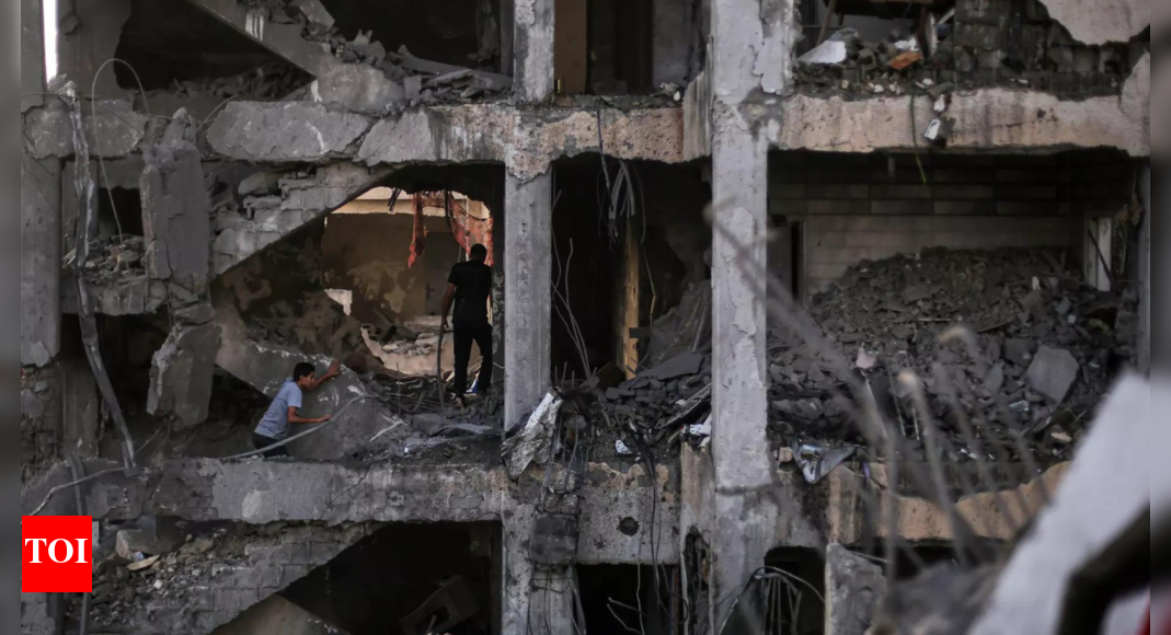 Doctors recount horror of Gaza hospital blast