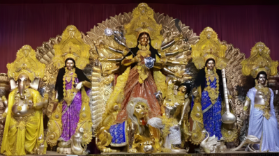 Durga Puja idol adorned with 125,000 glittering diamonds in Rajasthan