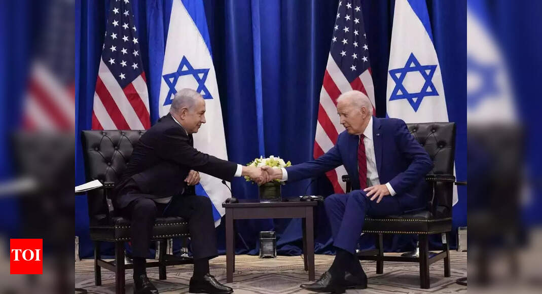 US sanctions 10 Hamas members, operatives