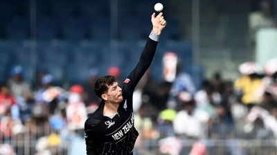 ICC World Cup: New Zealand's Mitchell Santner acknowledges challenge of surpassing Daniel Vettori