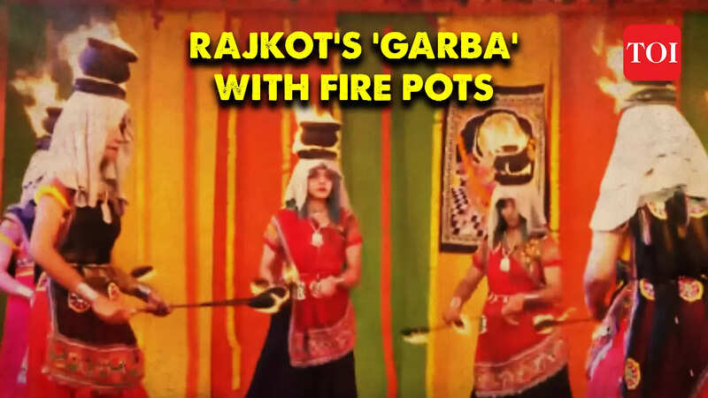 Watch: Rajkot's dazzling 'Garba' with fire pots ignites Navratri