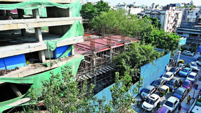 Greater Kailash-I's M Block Market stares at bleak future over parking mess