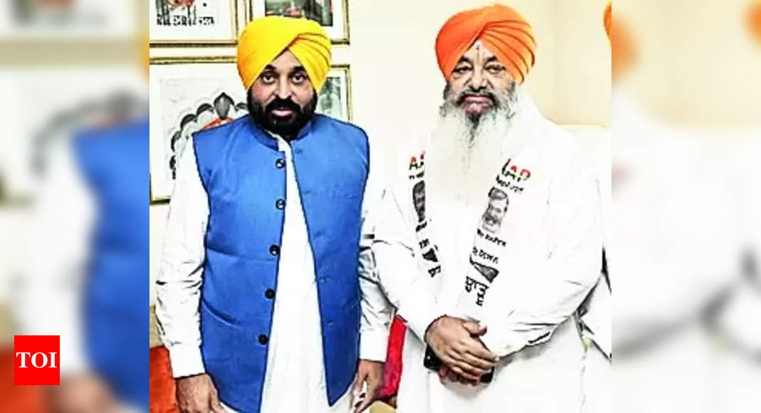 Assembly Elections: Cong Leader From Majitha Joins Aap In Cm’s Presence ...