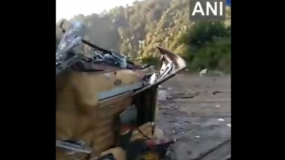 Four killed in road accident on Srinagar-Jammu national highway