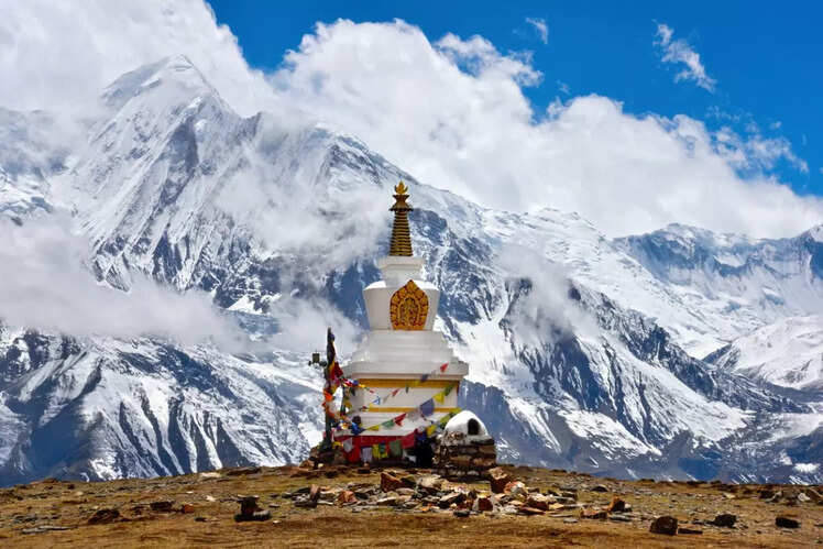 Annapurna I (26,545 ft) 