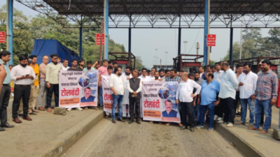 Sena MP Rajendra Gavit protests against potholes on Mumbai-Ahmedabad national highway, says don’t collect toll
