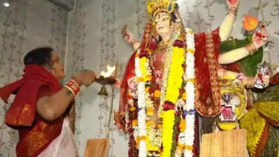 "When world rejected, religion took us": Odisha transgenders perform Durga Aarti in Bhubaneswar