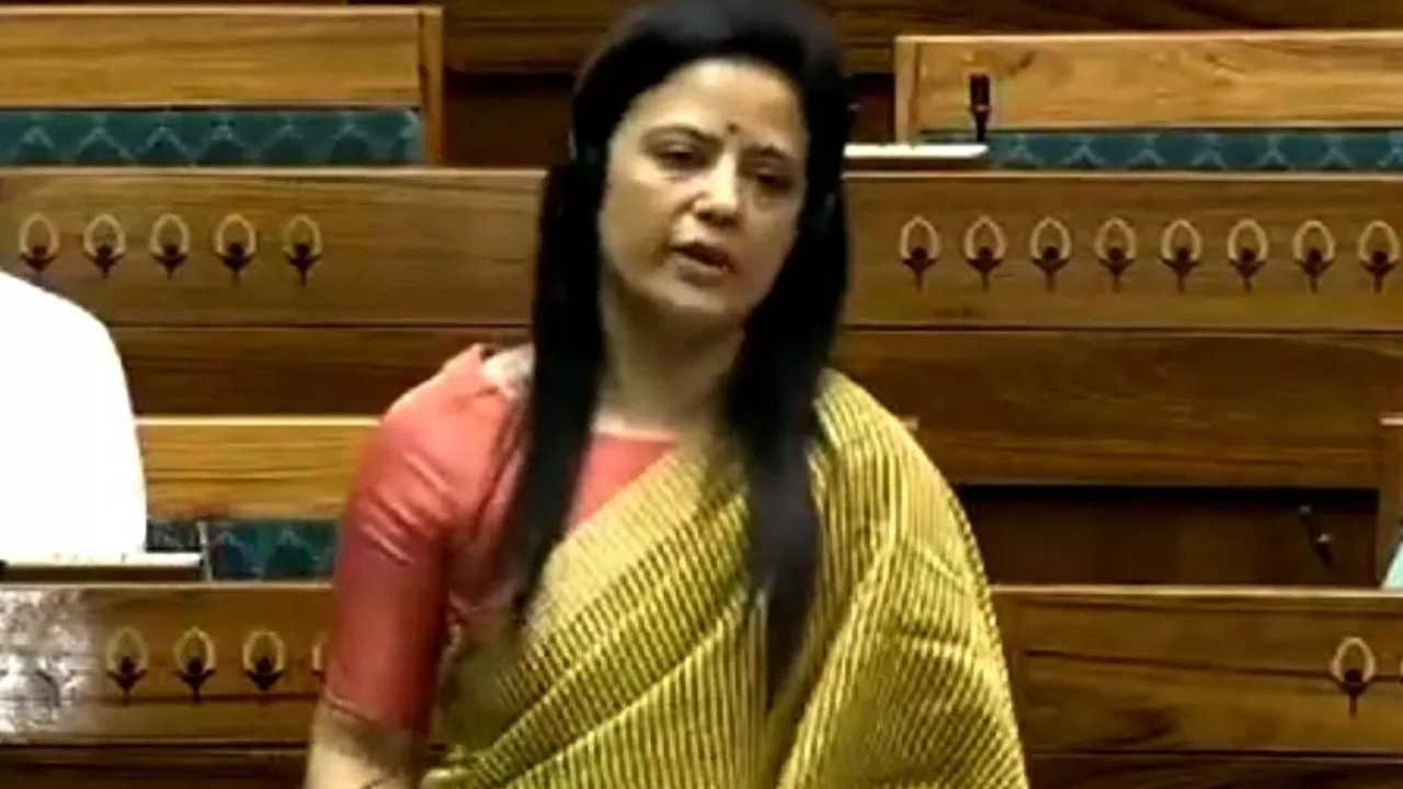 Mahua Moitra responds to Darshan Hiranandani in 'cash for query' row:'White  Paper, No Letterhead' 