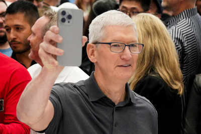 China Apple: Chinese vice premier makes an 'offer' to Apple - Times of ...