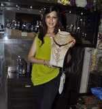 Sonali inaugurates Imitiaz Motiwala's store