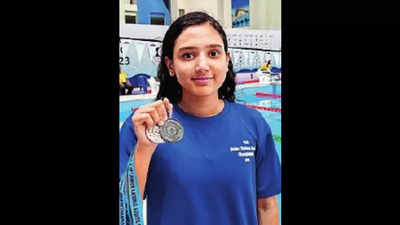 Navi Mumbai teen swimmer represents India at BRICS Games | Mumbai News ...