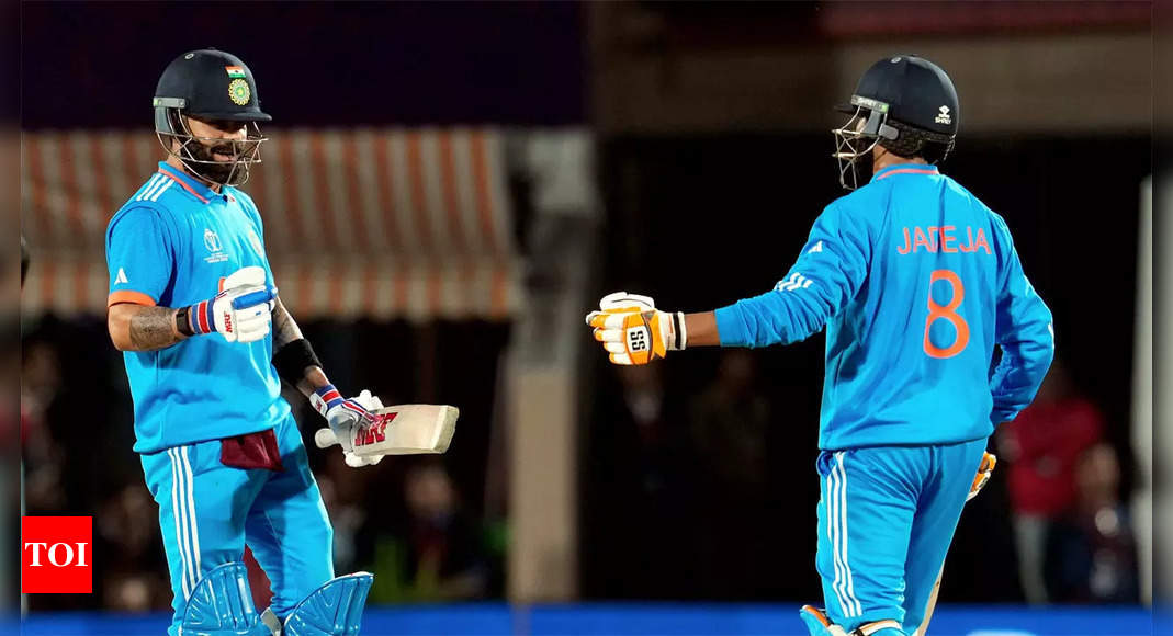 New Zealand 56/2 in 14.0 Overs | Live Cricket Score of IND vs NZ: India opt to bowl against New Zealand in Dharamsala