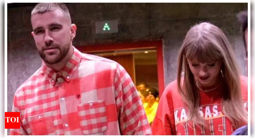 Taylor-Travis twin in red after Chiefs Game