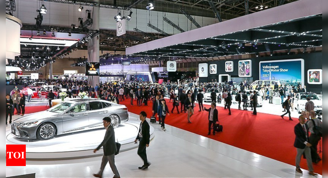 Japan auto show returns as industry faces EV turning point