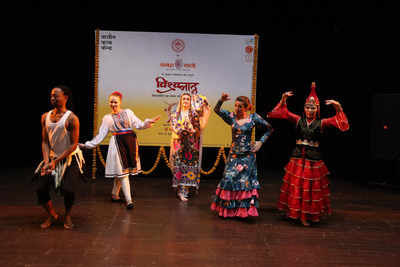 Pracheen Kala Kendra presents dance ballet Vishwanaad representing world peace